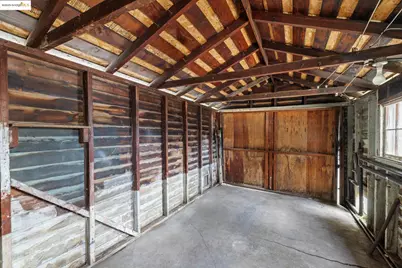 1565 Fir Ave, Ashland, CA 94578 - Photo 37