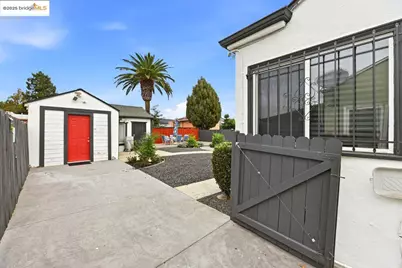 5230 Hillen Dr, Oakland, CA 94619 - Photo 43