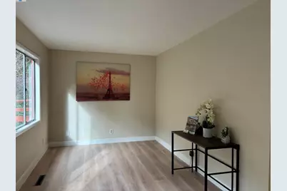 5838 Nottingham Dr, Oakland, CA 94611 - Photo 15
