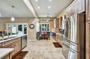 913 Cedar Brook Ln, Vacaville, CA 95687 - Photo 9