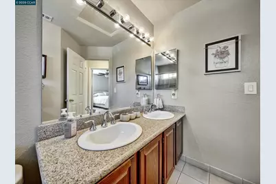 913 Cedar Brook Ln, Vacaville, CA 95687 - Photo 27