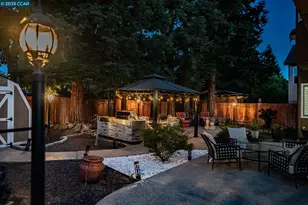 913 Cedar Brook Ln, Vacaville, CA 95687 - Photo 39