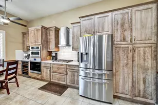 913 Cedar Brook Ln, Vacaville, CA 95687 - Photo 11