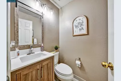 913 Cedar Brook Ln, Vacaville, CA 95687 - Photo 19