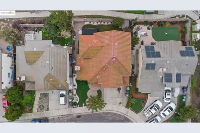 1974 Paradise Valley Ct, Tracy, CA 95376 - Photo 31