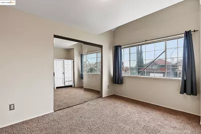 1974 Paradise Valley Ct, Tracy, CA 95376 - Photo 23