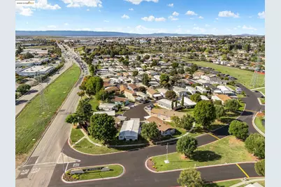 79 Delta Grn, Fremont, CA 94538 - Photo 39