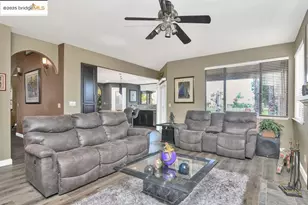 1915 Edgeview Way, Discovery Bay, CA 94505 - Photo 19