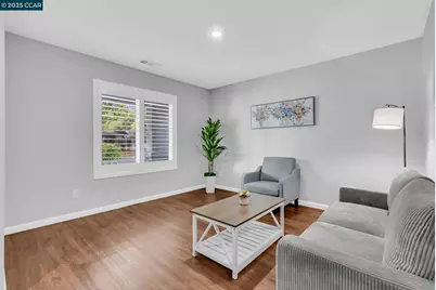 432 Red Robin Dr, Patterson, CA 95363 - Photo 3