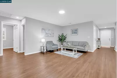 432 Red Robin Dr, Patterson, CA 95363 - Photo 15