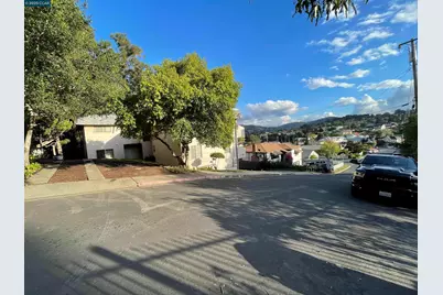 521 Laurel Ave, Pinole, CA 94564 - Photo 7