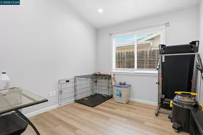 213 Markham Avenue, Vacaville, CA 95688 - Photo 15