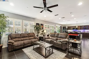 1050 Clear Lake Dr, Oakley, CA 94561 - Photo 19