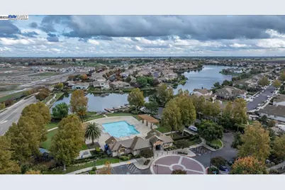 1050 Clear Lake Dr, Oakley, CA 94561 - Photo 51