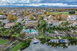 1050 Clear Lake Dr, Oakley, CA 94561 - Photo 7