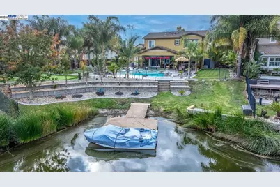 1050 Clear Lake Dr, Oakley, CA 94561 - Photo 1