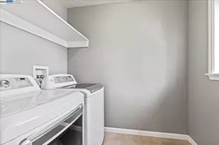 1672 Crescent Ave, Castro Valley, CA 94546 - Photo 49