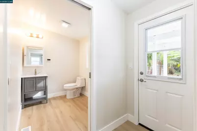 3500 66th Ave, Oakland, CA 94605 - Photo 37