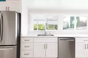 3500 66th Ave, Oakland, CA 94605 - Photo 7