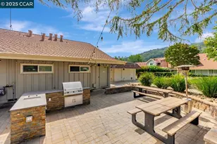 37 Miramonte Dr, Moraga, CA 94556 - Photo 27