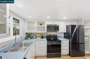37 Miramonte Dr, Moraga, CA 94556 - Photo 5