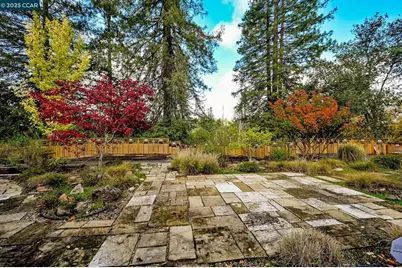 230 Moraga Way, Orinda, CA 94563 - Photo 27