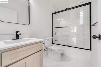 1238 12th St, Oakland, CA 94607 - Photo 43