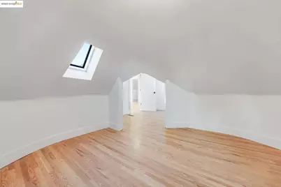 1238 12th St, Oakland, CA 94607 - Photo 31