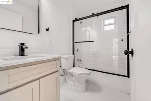 1238 12th St, Oakland, CA 94607 - Photo 9