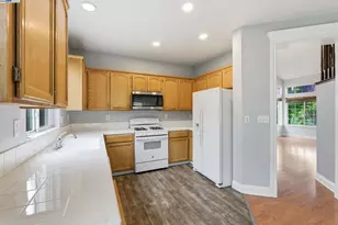 2337 Woodhill Dr, Pittsburg, CA 94565 - Photo 11