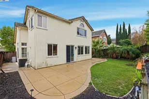 2337 Woodhill Dr, Pittsburg, CA 94565 - Photo 33