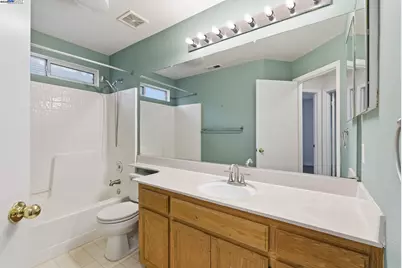 2337 Woodhill Dr, Pittsburg, CA 94565 - Photo 31