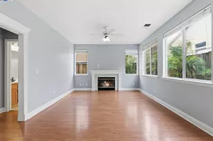 2337 Woodhill Dr, Pittsburg, CA 94565 - Photo 13