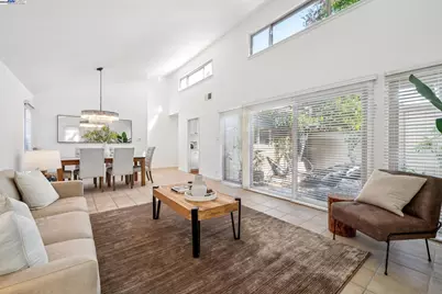 3201 Fiji Lane, Alameda, CA 94502 - Photo 7