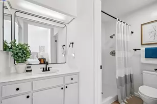 3201 Fiji Ln, Alameda, CA 94502 - Photo 27