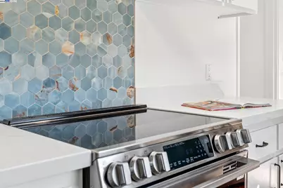 3201 Fiji Lane, Alameda, CA 94502 - Photo 11