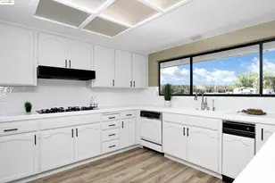 23701 Marsh Creek Rd, Brentwood, CA 94513 - Photo 9