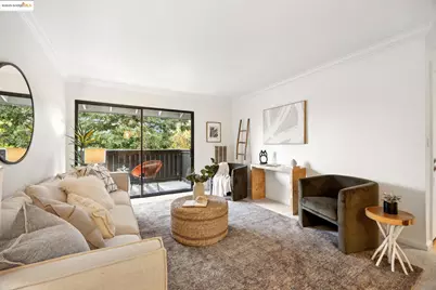 1471 Marchbanks Dr #4, Walnut Creek, CA 94598 - Photo 9