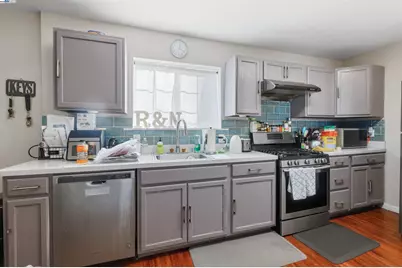 1040 Delacy, Martinez, CA 94553 - Photo 37