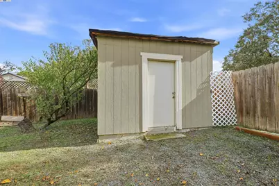 1040 Delacy, Martinez, CA 94553 - Photo 51
