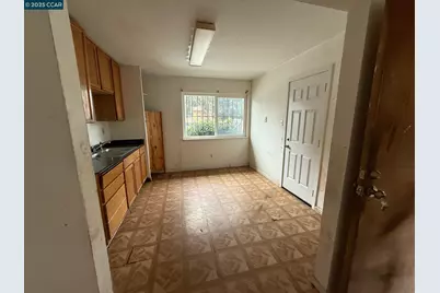 435-437 Duboce Ave, Richmond, CA 94801 - Photo 5