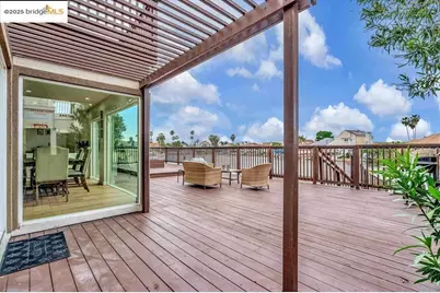 1642 Dune Point Ct, Discovery Bay, CA 94505 - Photo 27