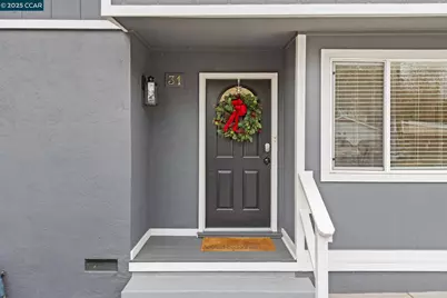 31 Adelaide Dr, Martinez, CA 94553 - Photo 3