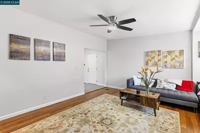 31 Adelaide Dr, Martinez, CA 94553 - Photo 7