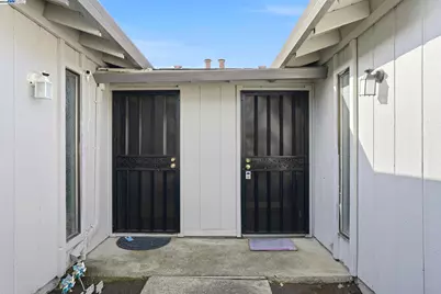 1728- 1730 Silver Creek Circle, Stockton, CA 95207 - Photo 5