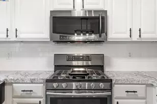 801 Nash Rd, Hollister, CA 95023 - Photo 17