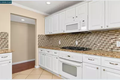 7609 22nd St, Sacramento, CA 95832 - Photo 3