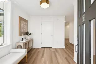 14 Contra Costa Pl, Oakland, CA 94618 - Photo 3