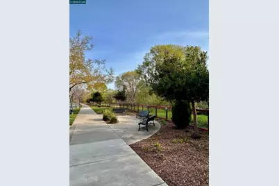 2036 Serra Ln, Hercules, CA 94547 - Photo 51