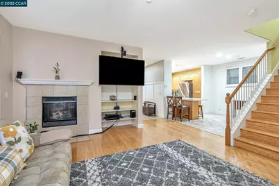 2036 Serra Ln, Hercules, CA 94547 - Photo 11